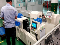 小型電機合裝設(shè)備-微小型電機